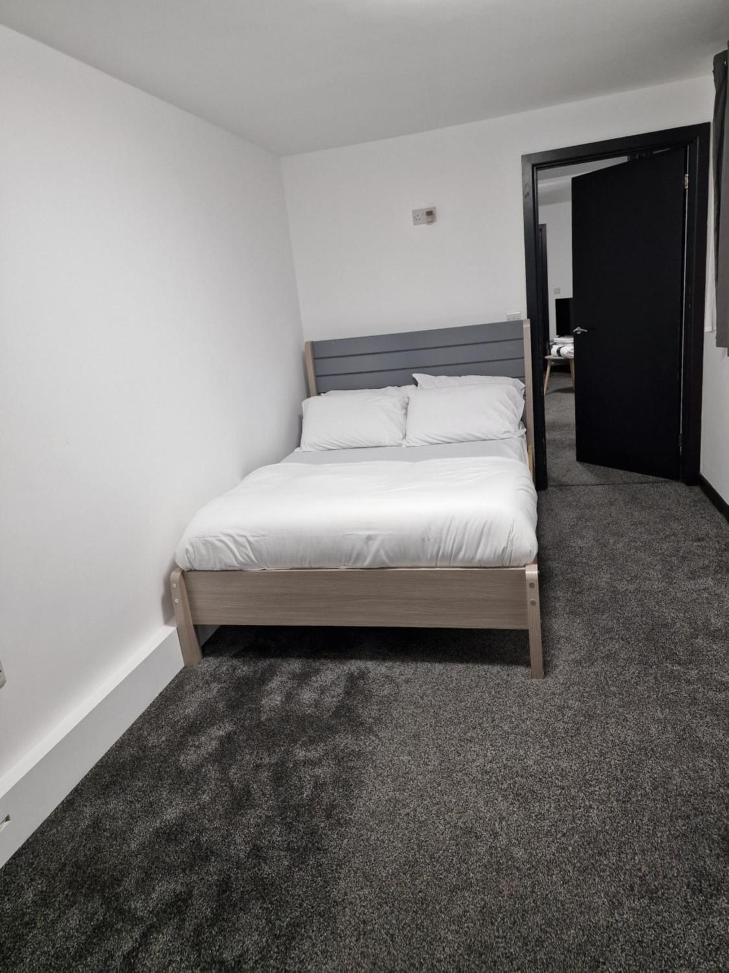 Ckb Flat- Comfort, Cosy, And Secure! Codsall Exteriör bild
